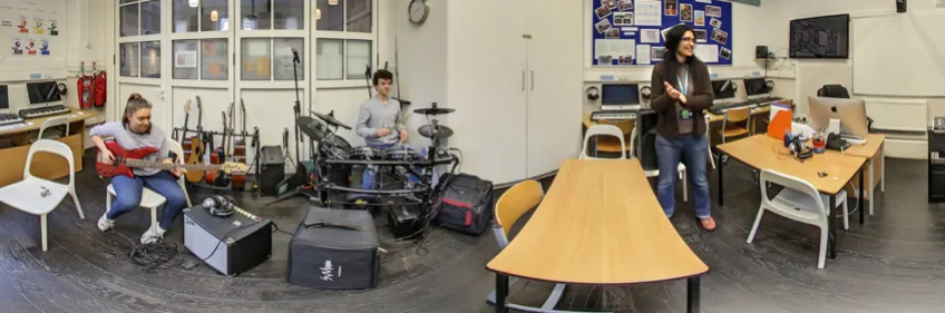 International Community School, London - 360° virtual tour