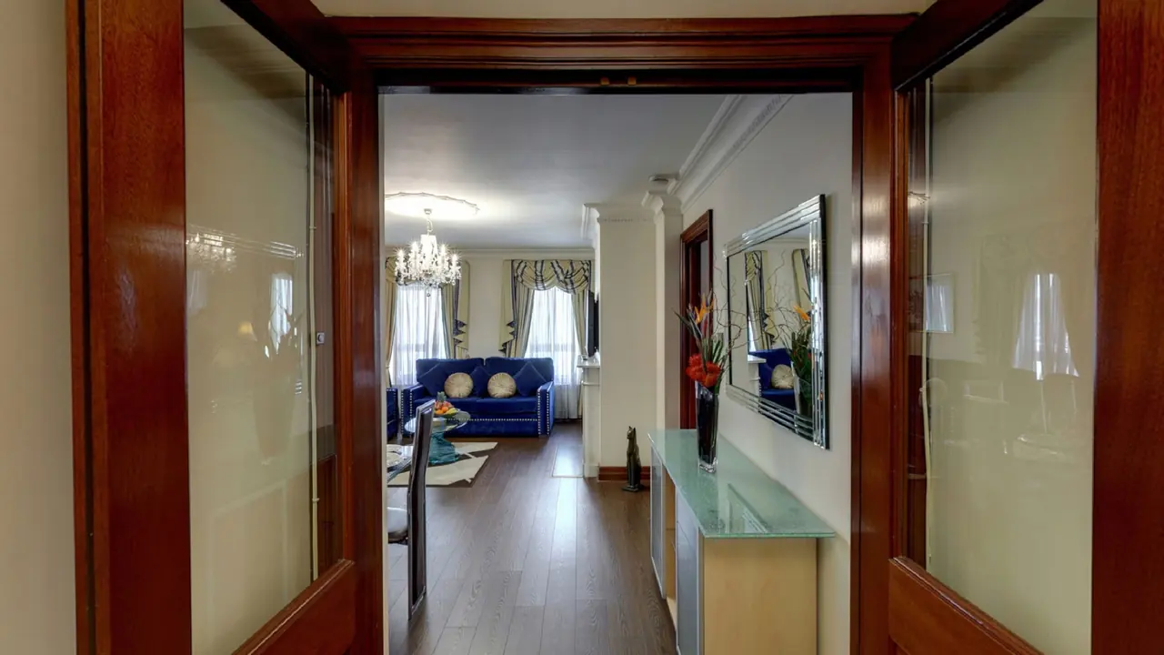 Carlton Court 3 Bedroom Apartment - 360° virtual tour