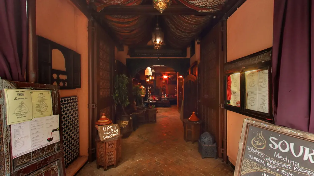 Souk Medina - 360° virtual tour