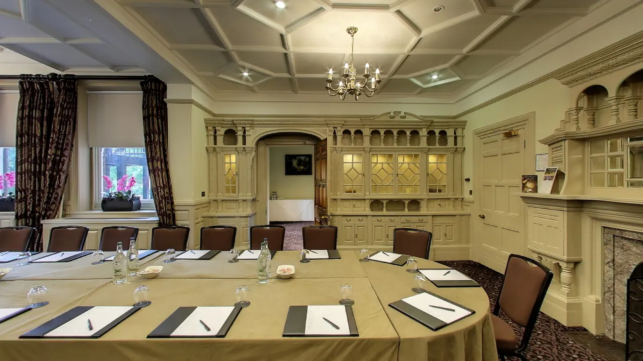 Woodlands Park Hotel - preview